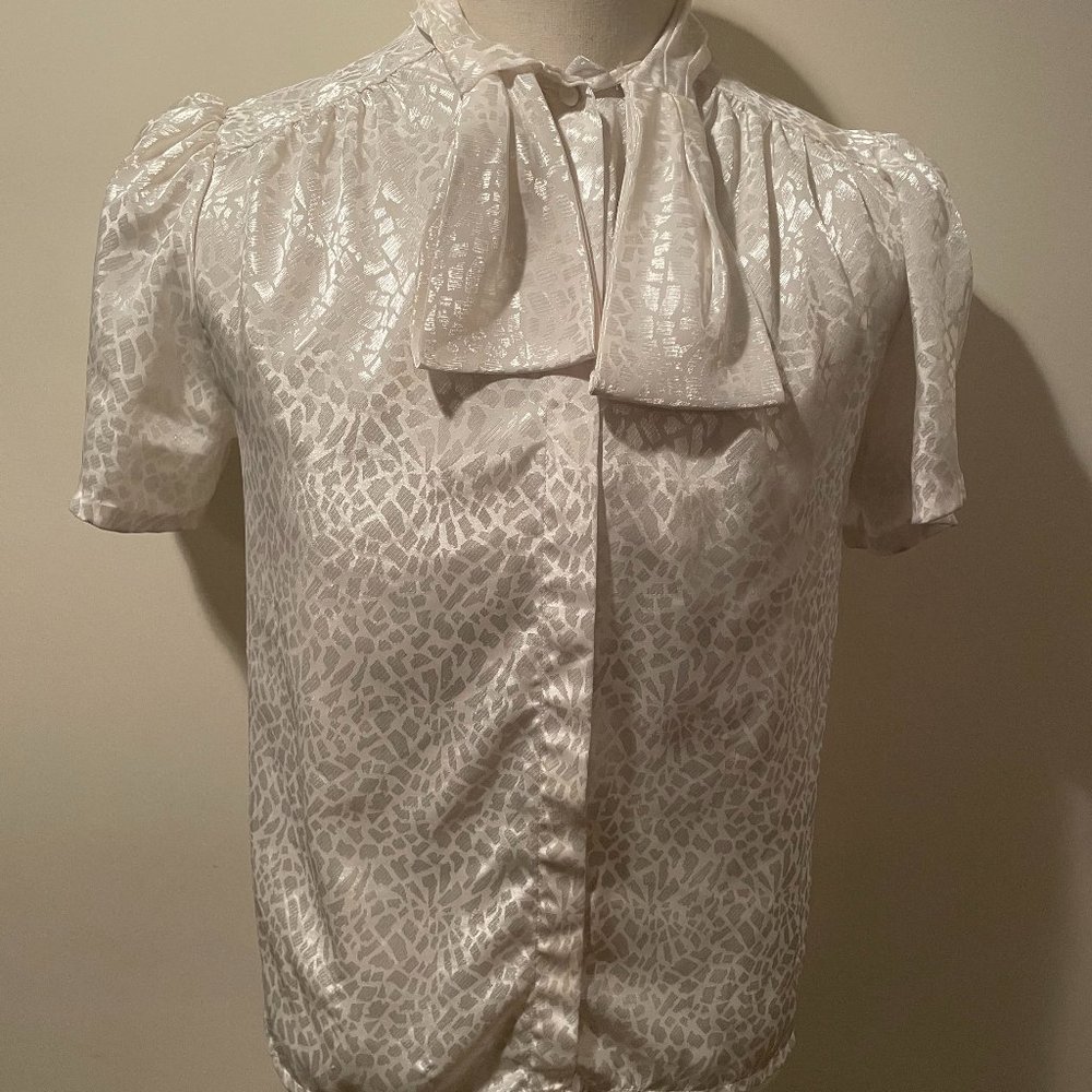 JOSEPHINE Chic Blouse